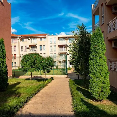 Private At Sunny Day 6 Complex Tŭnkovo